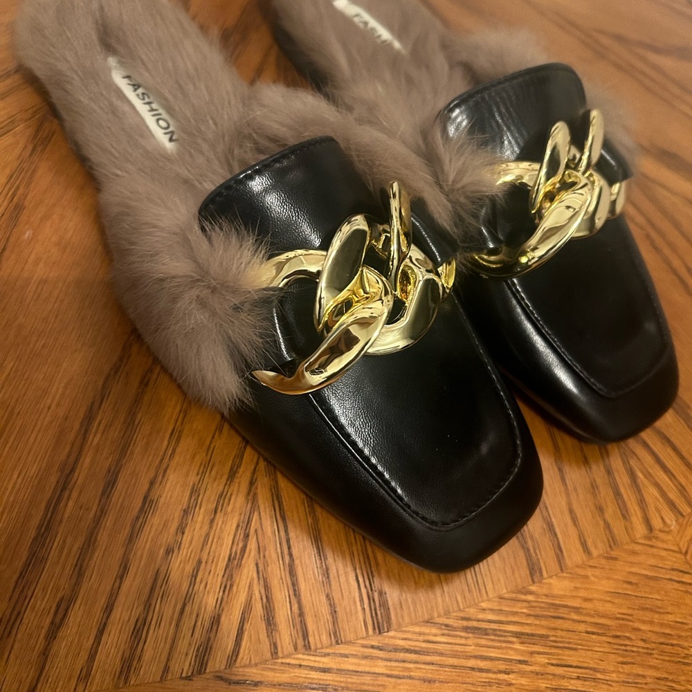 Steve Madden Black and Gold Mules with Equestrian Detail